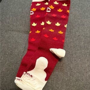 Maple Leaf Patterned Compression Socks - Red size XS